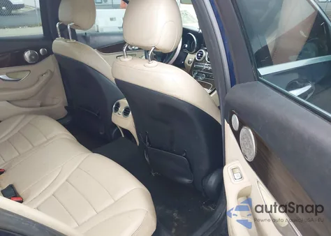 2015 Mercedes-Benz C 300 4Matic/Luxury 4Matic/Sport 4Matic из США, поврежденный, VIN 55SWF4KB0FU085218